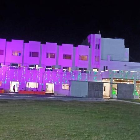 Hotel Savitri Signature Narsinghpur Eksteriør bilde